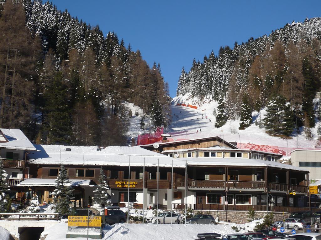 Sport Hotel Pampeago Tesero Buitenkant foto